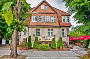 Отель Villa Jedynak  Свиноуйсьце